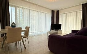RoApart SunRise Apartamente cu 1 si 2 camere cu Vedere la Mare parcare 2 min de plaja